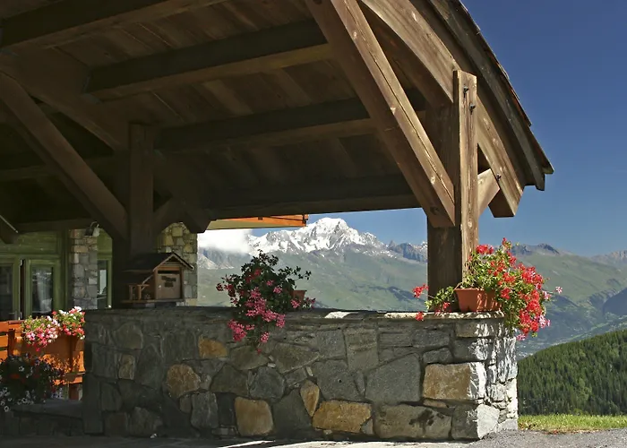 Pierre & Premium Les Hauts Bois Hotel apartamentowy