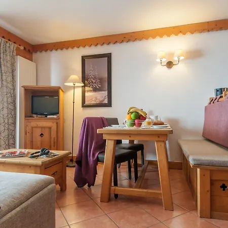 Pierre & Premium Les Hauts Bois 4* לה פלאנייה